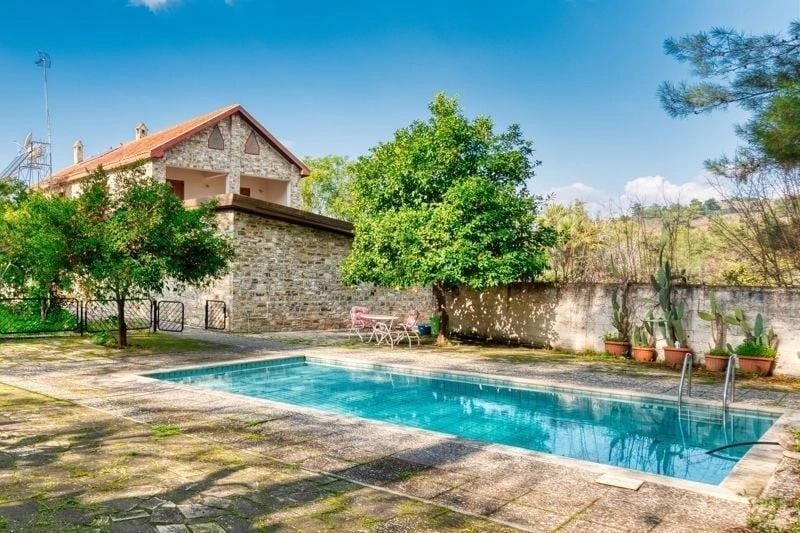 Schöne Villa 240 m2 in Larnaca,