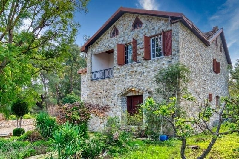 Schöne Villa 240 m2 in Larnaca,