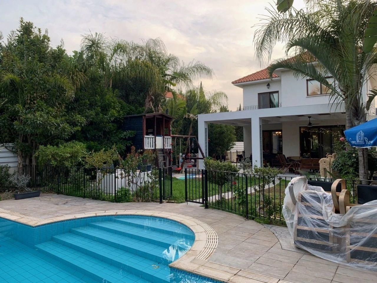 Wonderful villa 218 m2 in Larnaca