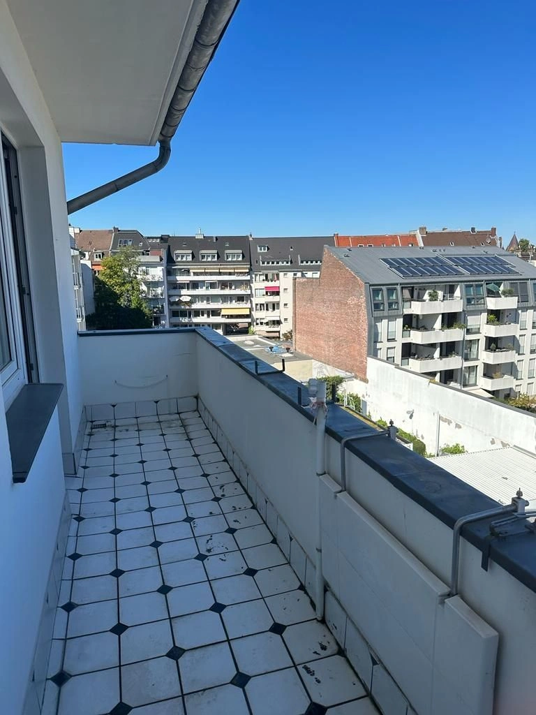 Apartamento con balcón en la zona de Pempelfort de Dusseldorf