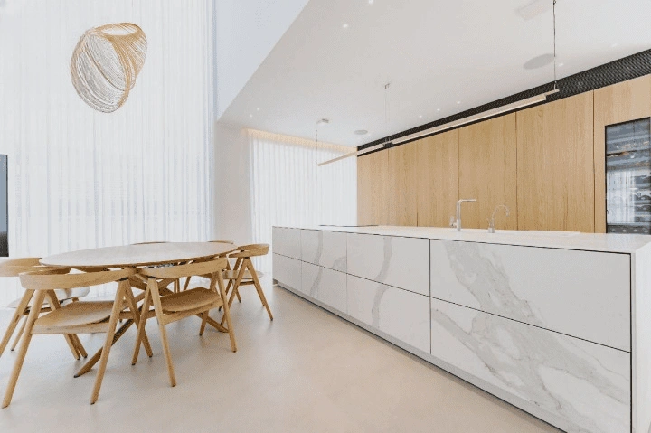 以色列霍隆装修后8+1乡村别墅