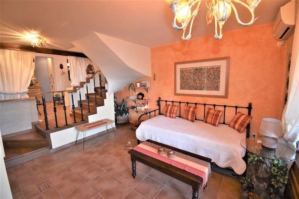 Maisonette 96 m2 by the sea