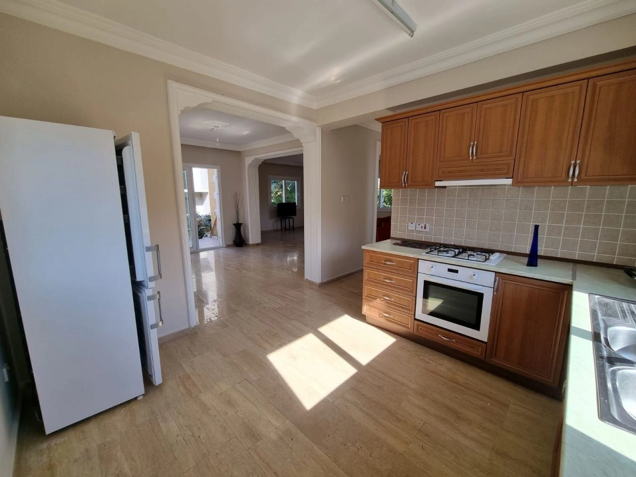 Villa 3+1 with garden in Kyrenia