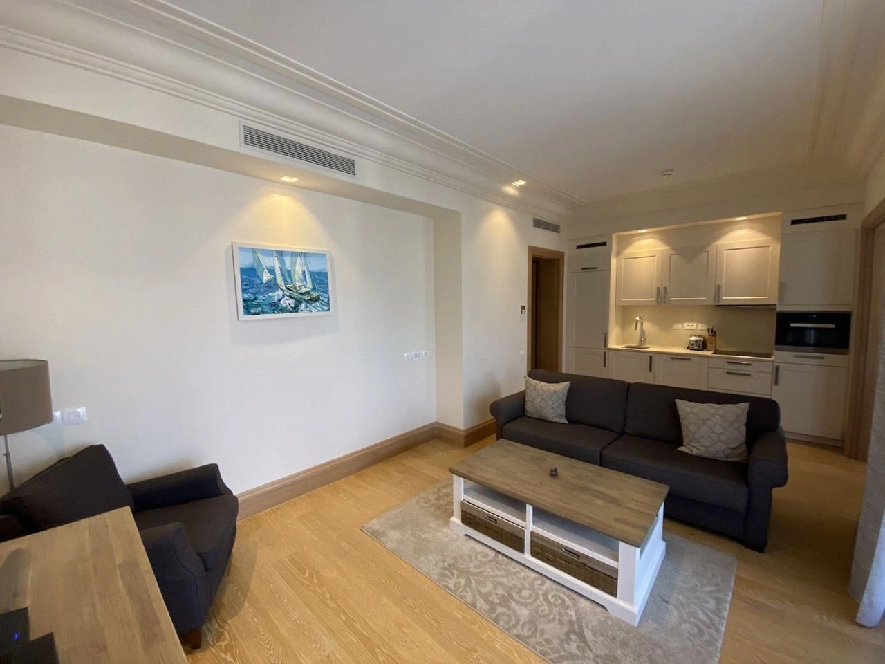 Apartment 80 m2 in Tivat