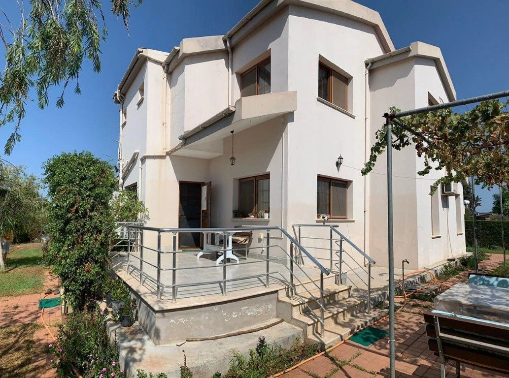 Two-storey villa 230 m2 in Famagusta