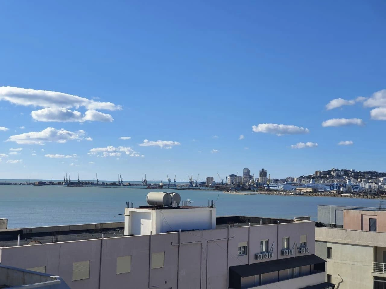 Modern studio 35 m² in Durres