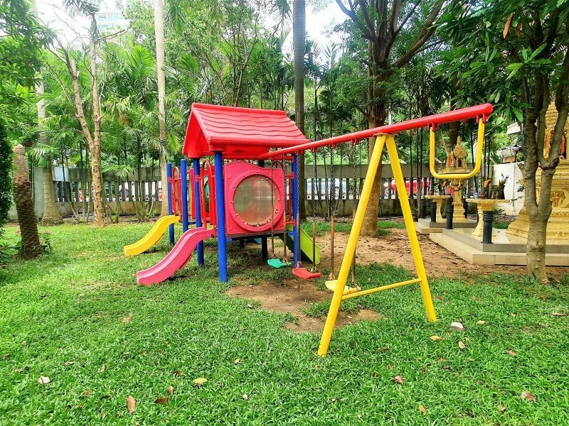 Apartment 70 m2 nearby in Pattaya with sea view