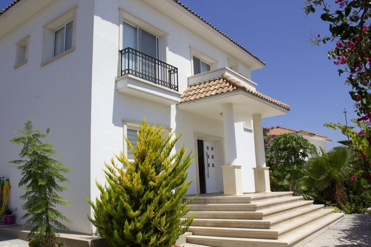 Esentepe 一线海景 3+1 别墅