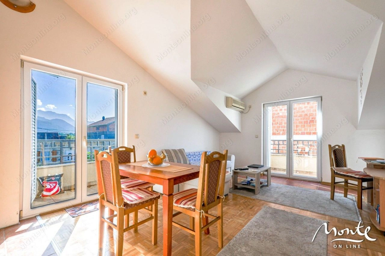 Просторная квартира 1+1 в районе Думидран