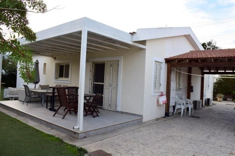 Larnaka'da 500k €'ya bungalow ✅ Kıbrıs'ta iyi bir konut.
