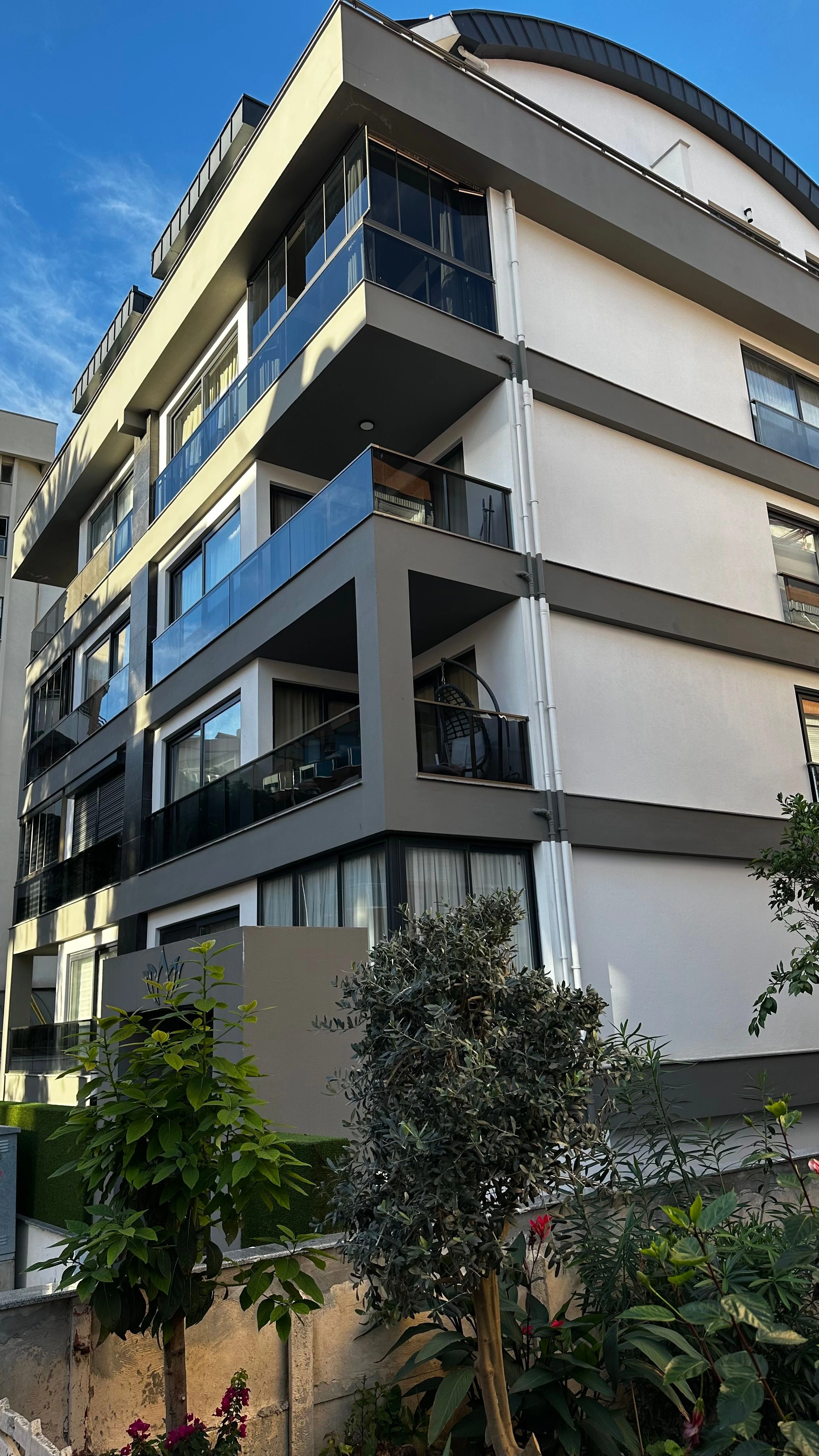 Luxury Apartment on 1st line of Cleopatra Beach, Turkey