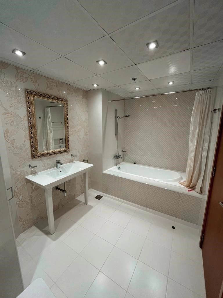 दुबई मरीना में 175 m2 का अपार्टमेंट देखें