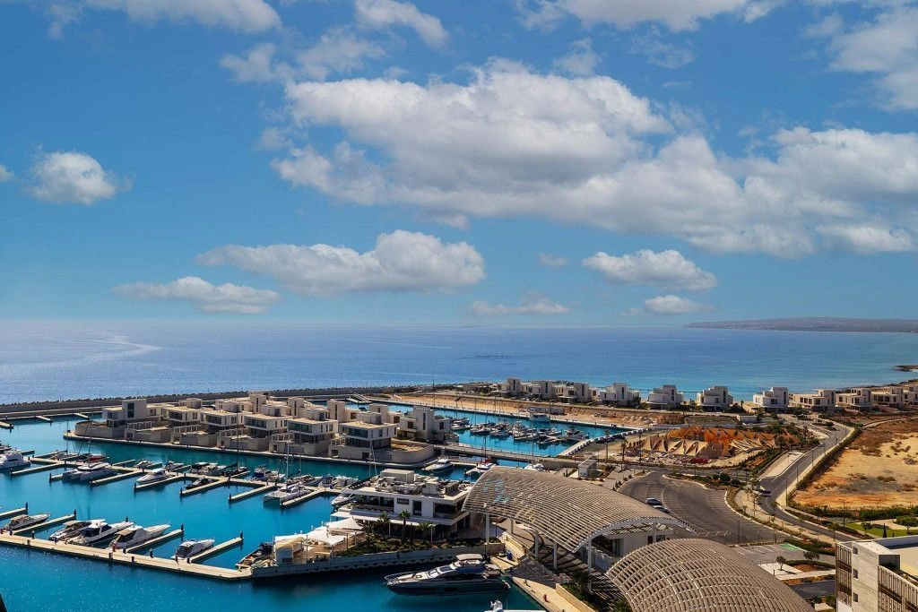 Luxuriöse Wohnung 125 m2 in Famagusta