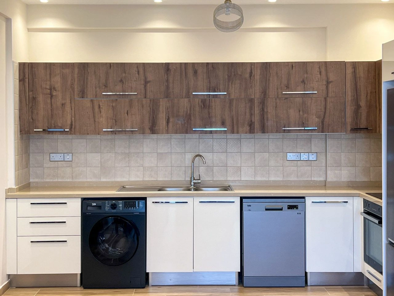 Kuzey Kıbrıs Alsancak bölgesinde yaşam için ideal 2+1 ev