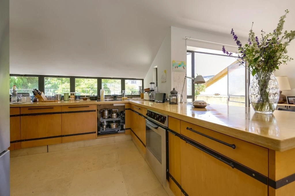 View Penthouse 3+1 with three bedrooms in Tel Aviv, Israel