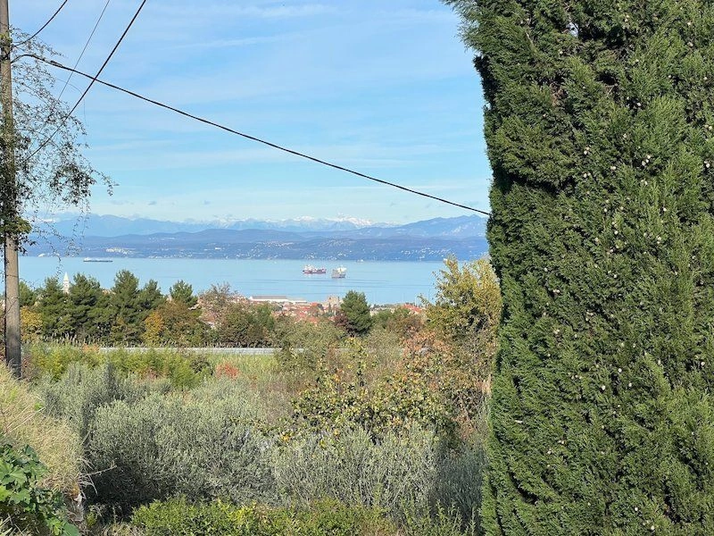 Вилла с видом на море в тихом районе Изолы, Словения