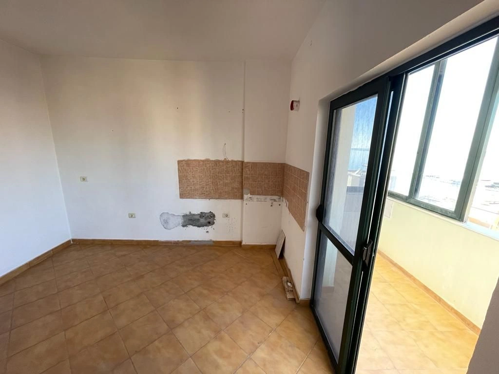 Magnificent apartment 53 m² in Durres