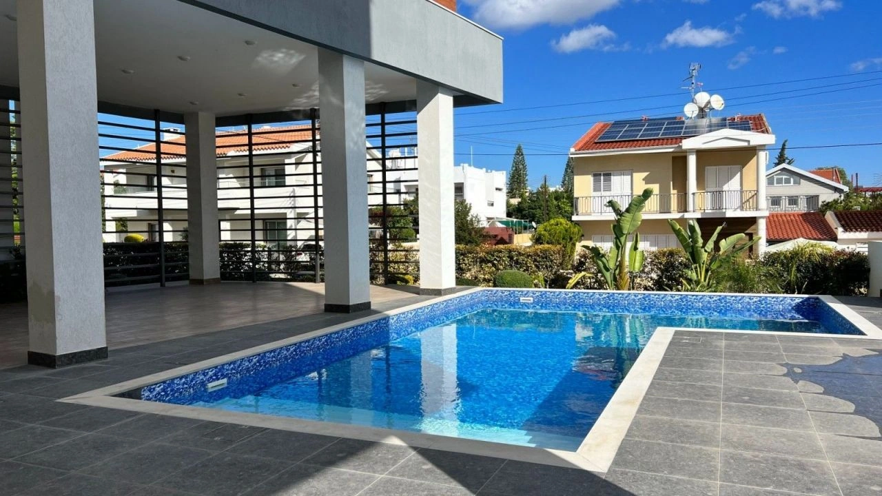 Apartment 121 m2 by the sea