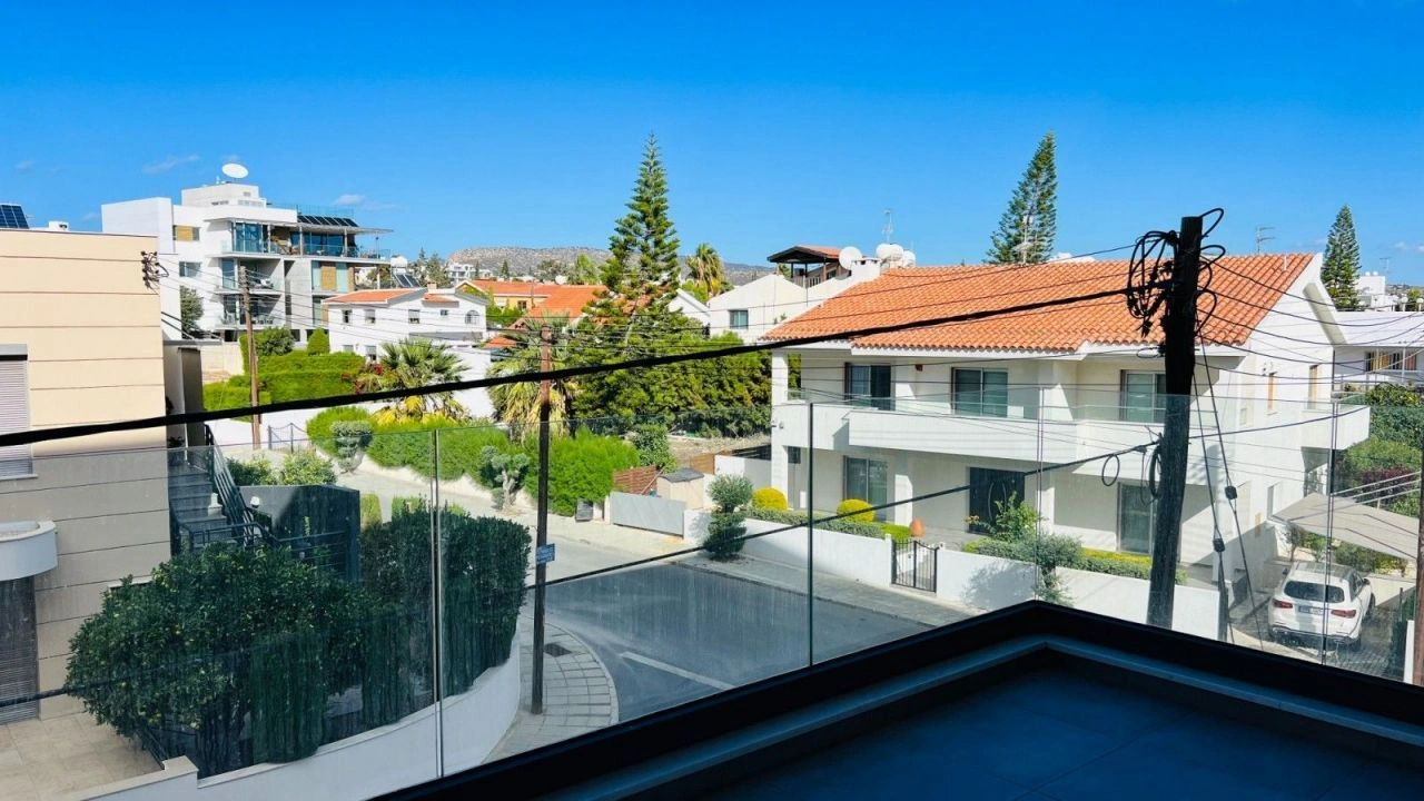 Apartment 121 m2 by the sea