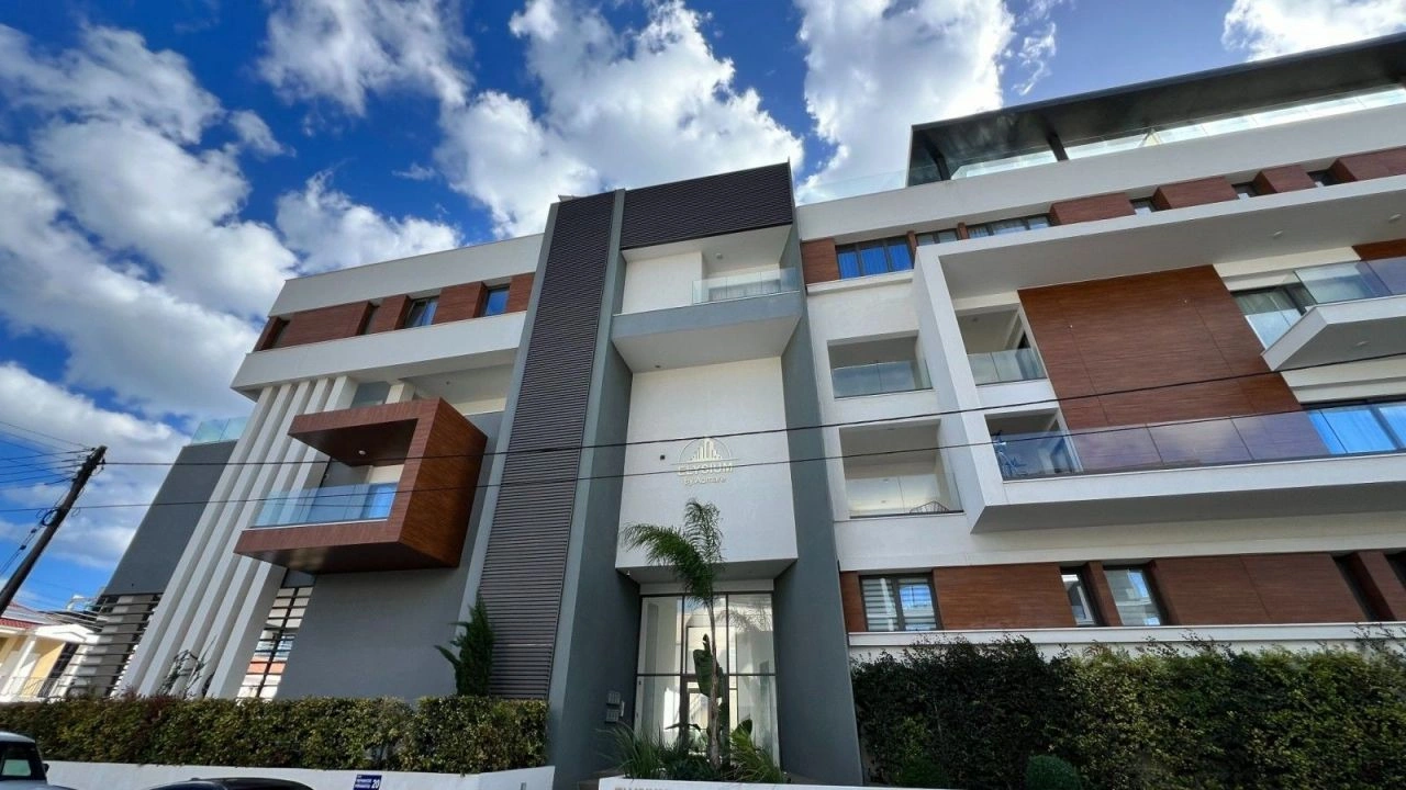 Apartment 121 m2 by the sea