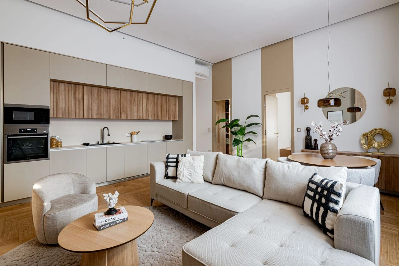 Budva'nın manzaralı bölgesinde daire, 93 m2