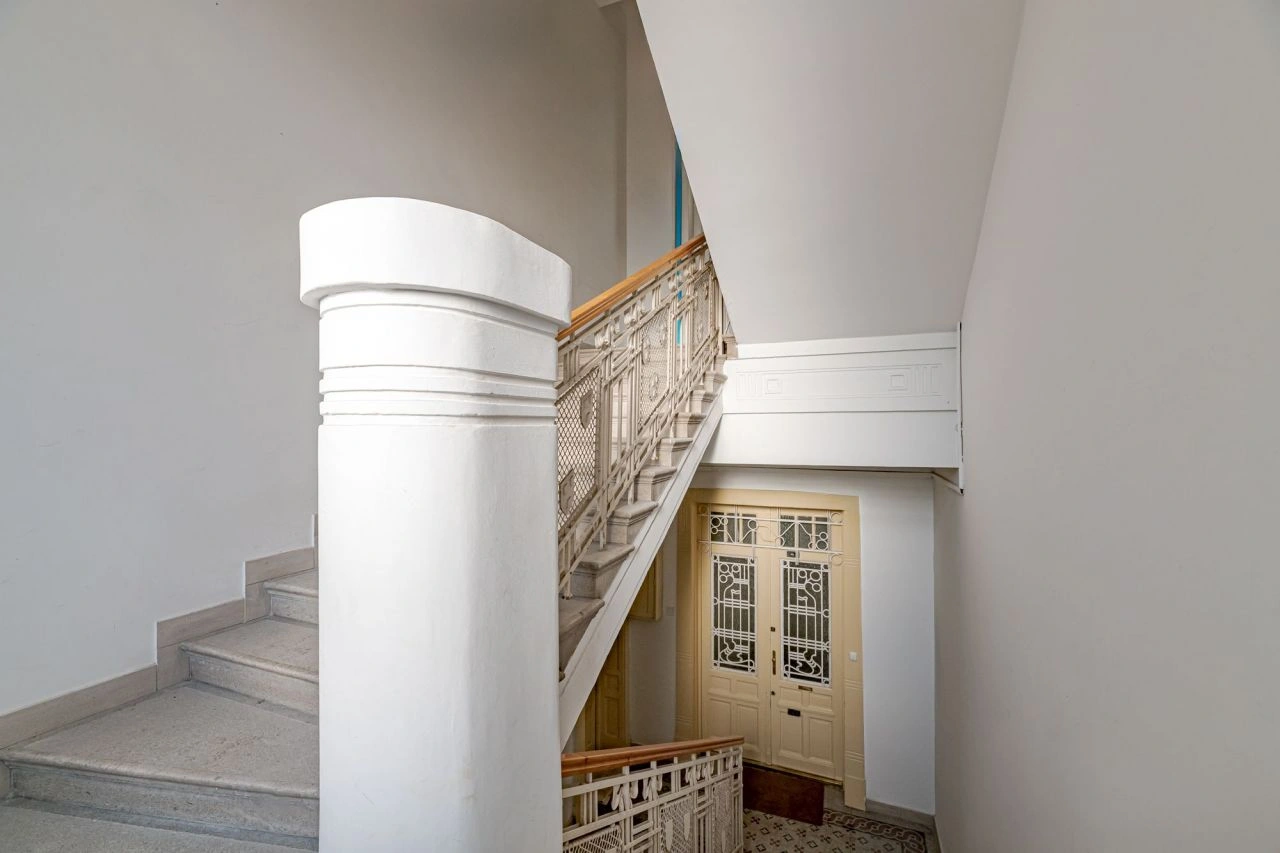 Budva'nın manzaralı bölgesinde daire, 93 m2