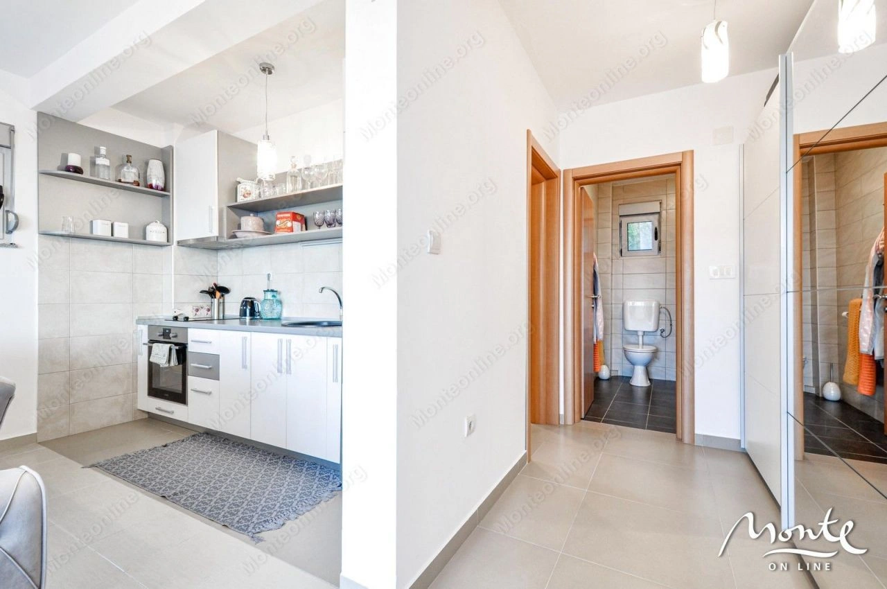 Wunderschöne Wohnung mit 55 m² und Meerblick in Tivat