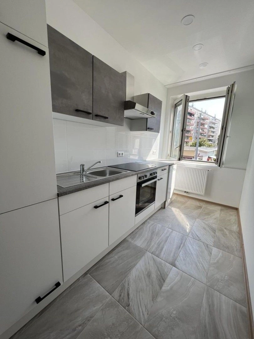 Bright apartment in the center of the 20th district of Vienna, Austria, 70.01 m²