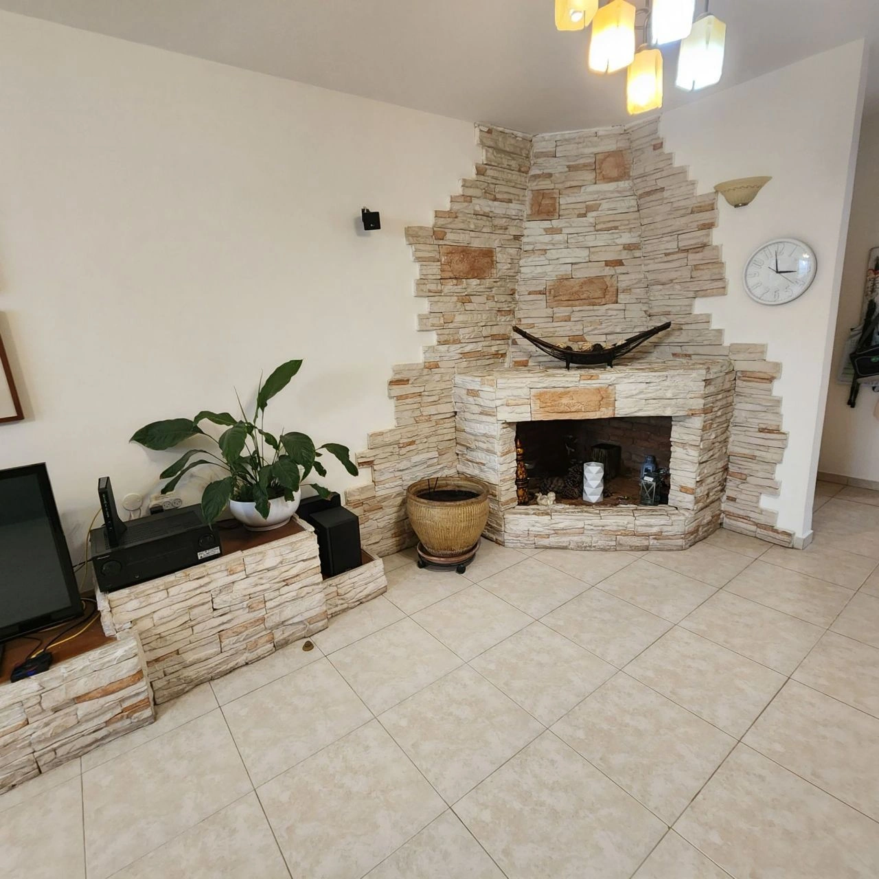 شقة مجددة في ريشون ليزيون، إسرائيل