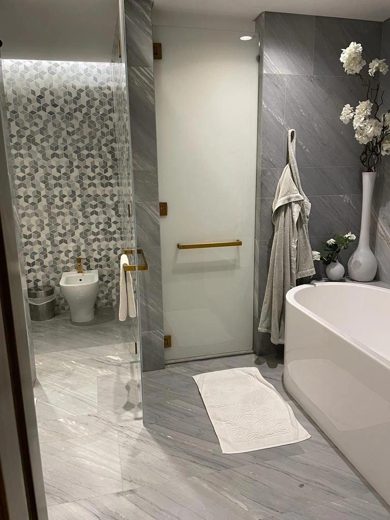 Finished apartments 202 m2 in the project on Palm Jumeirah