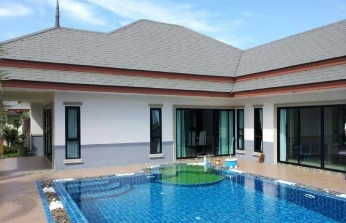 Villa 504 m2 in the resort area of Pattaya