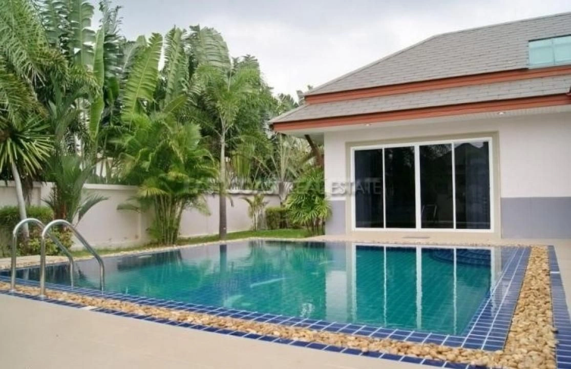 Comfortable villa 504 m2 in the resort area of Pattaya