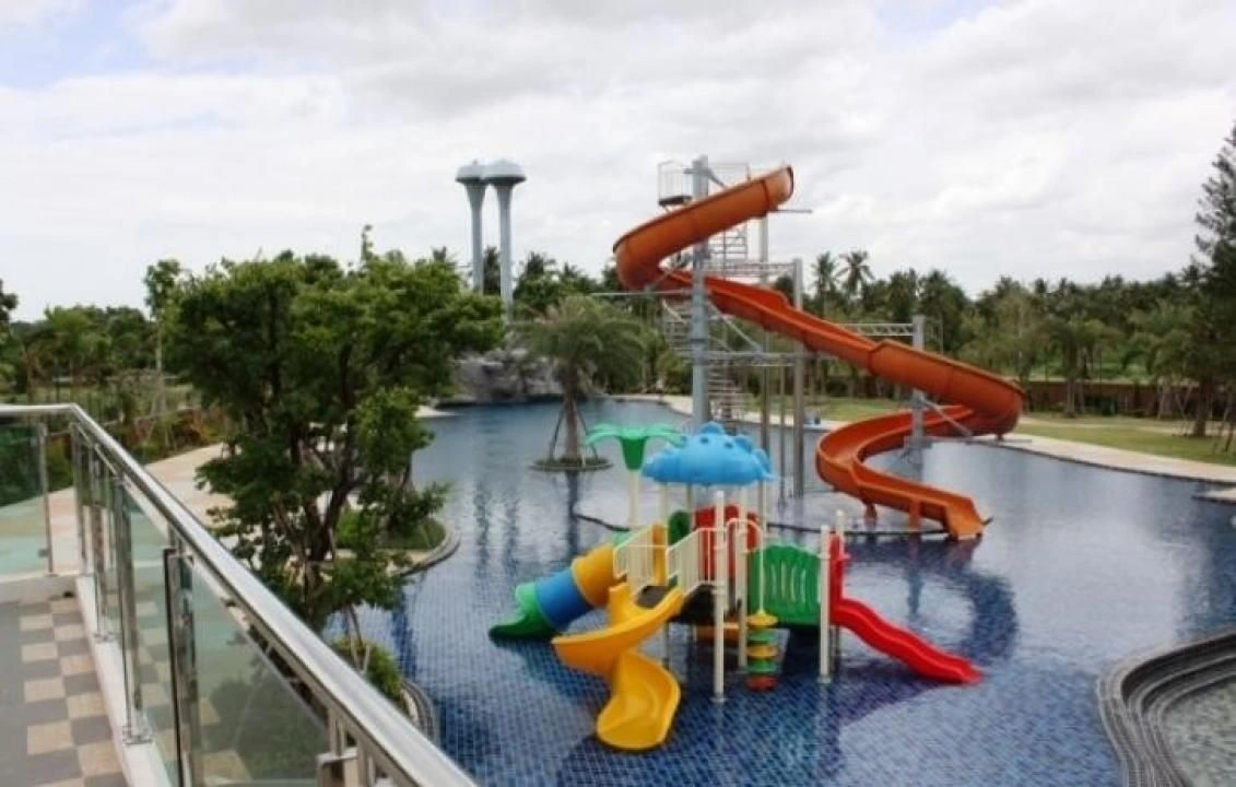 Comfortable 4+1 villa in the resort area of Pattaya