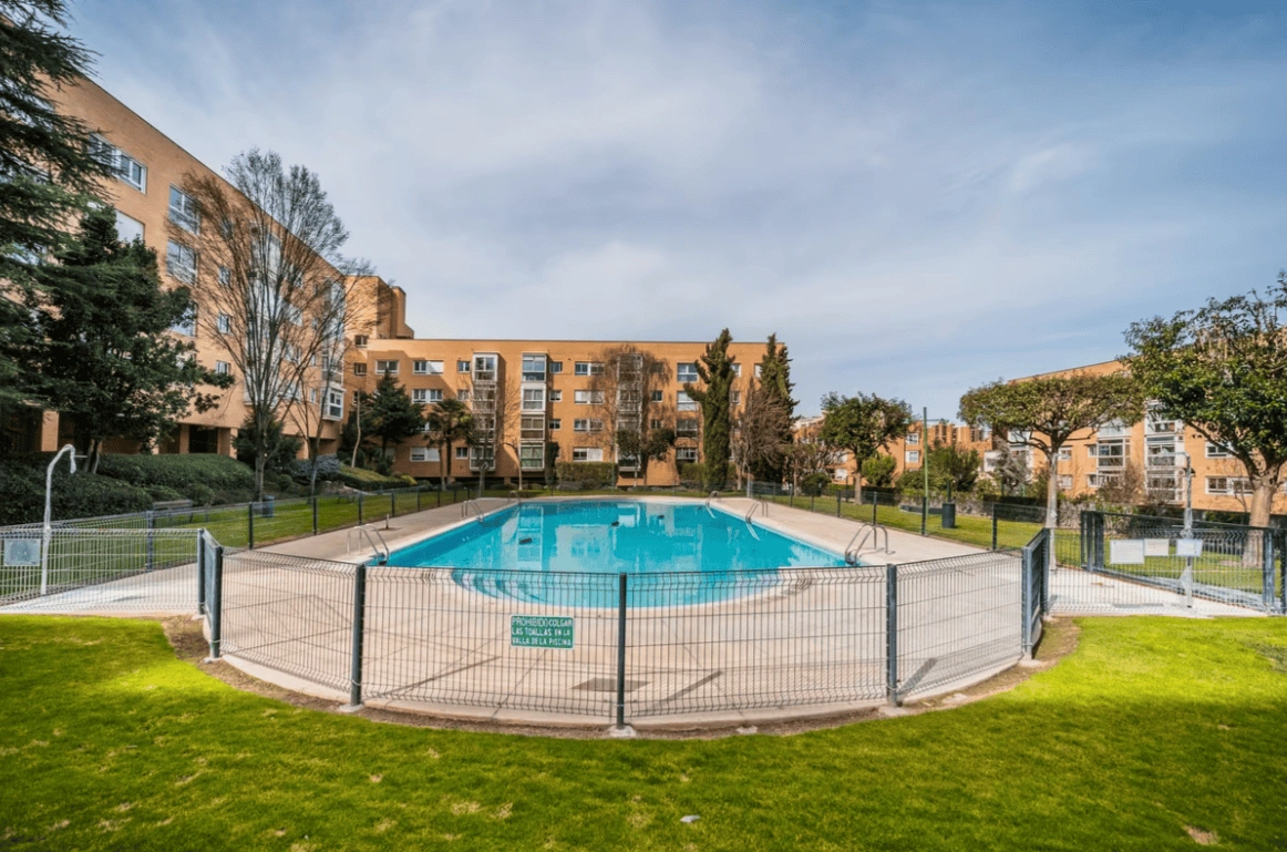 Apartment 130 m2 in Madrid