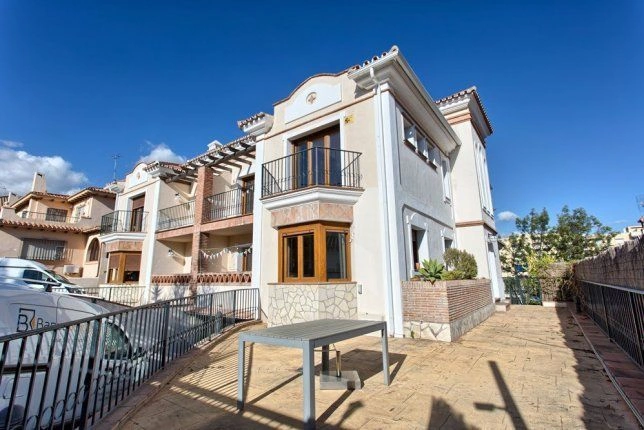 Villa 579 m2 in the center of Marbella