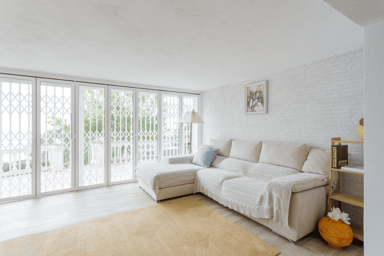 Villa 299 m2 with sea view