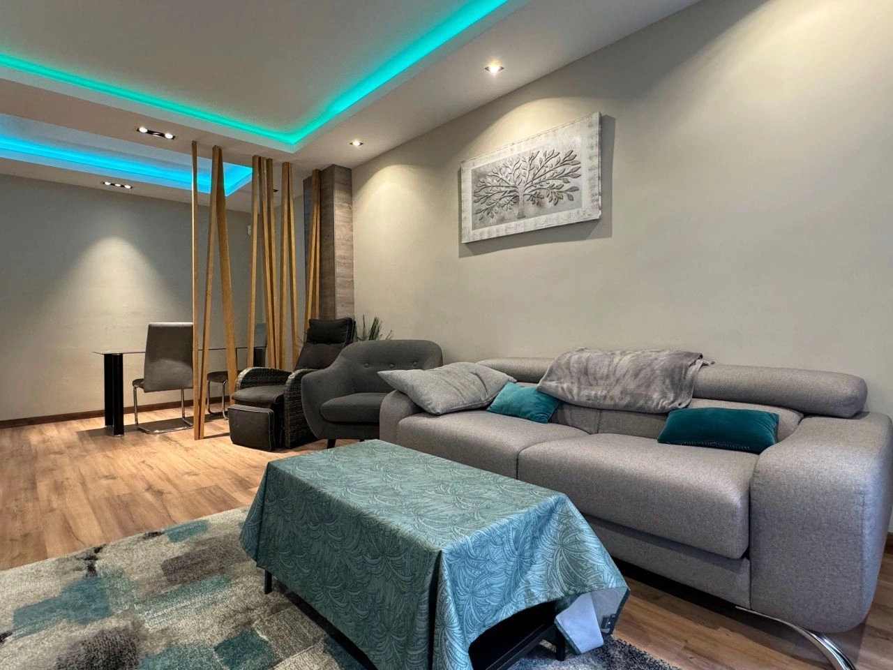 底层精美公寓,82 m²