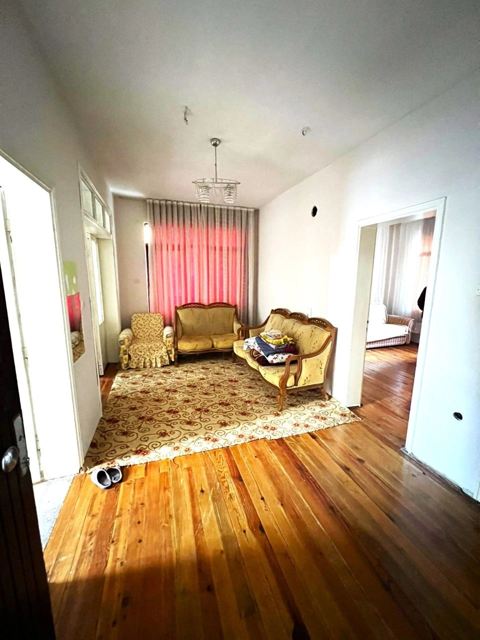 Квартира 85 м2 для проживания у моря в Аланье