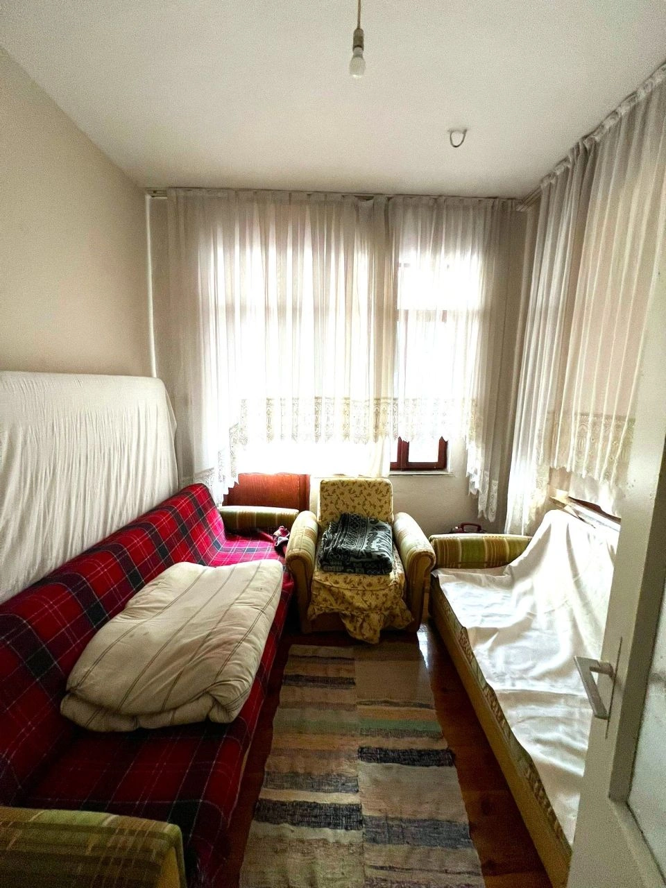 Квартира 85 м2 для проживания у моря в Аланье