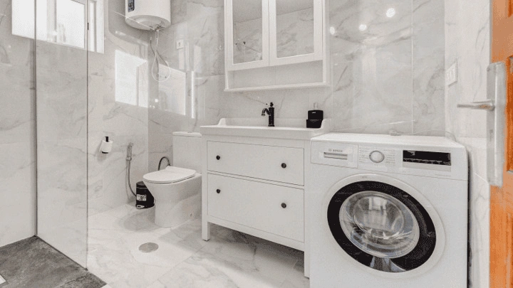 Spacious 5+1 villa with orchard in Tenerife