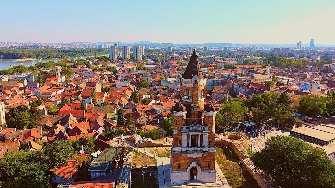 Квартира 1+1 в районе Земун, Белград, Сербия