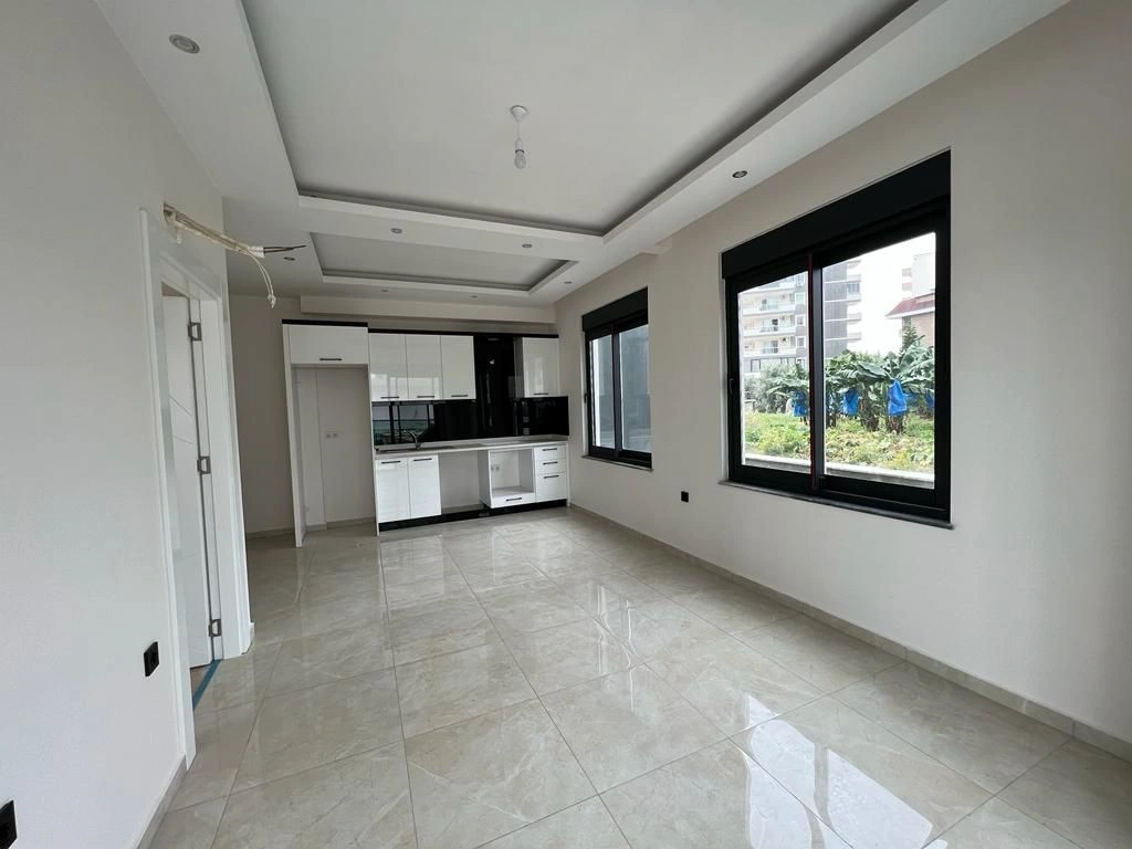 Alanya Mahmutlar'da modern 1+1 deniz kenarı daire, Türkiye