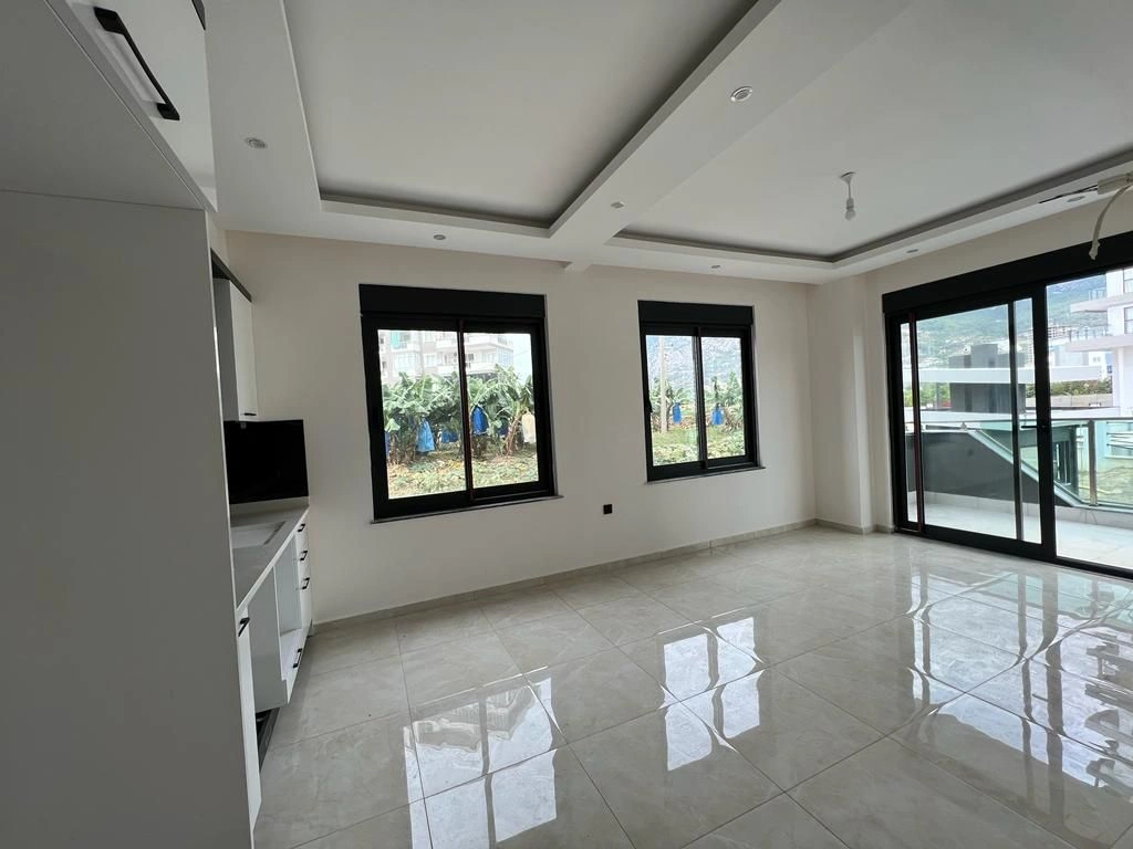Alanya Mahmutlar'da modern 1+1 deniz kenarı daire, Türkiye