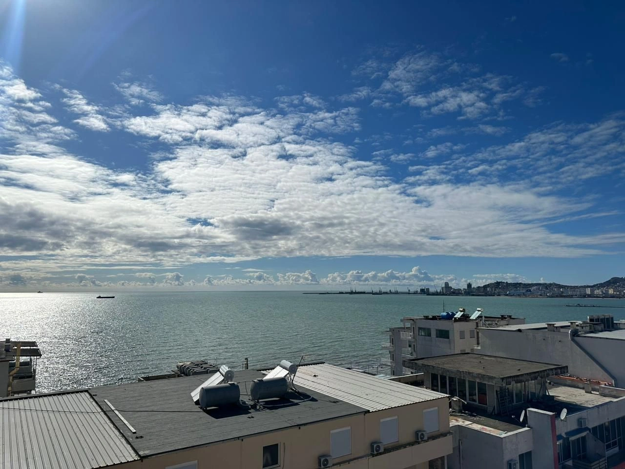 Spacious penthouse 106 m² in Durres