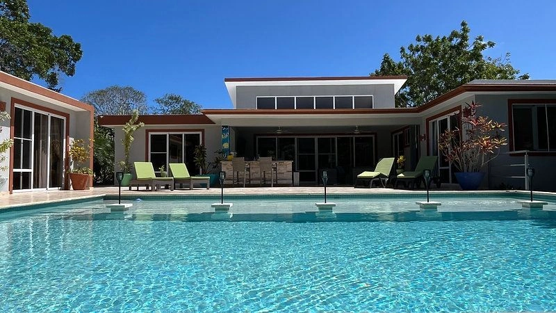 Villa am Meer in Sosua mit dekorativem Pool, Dominikanische Republik