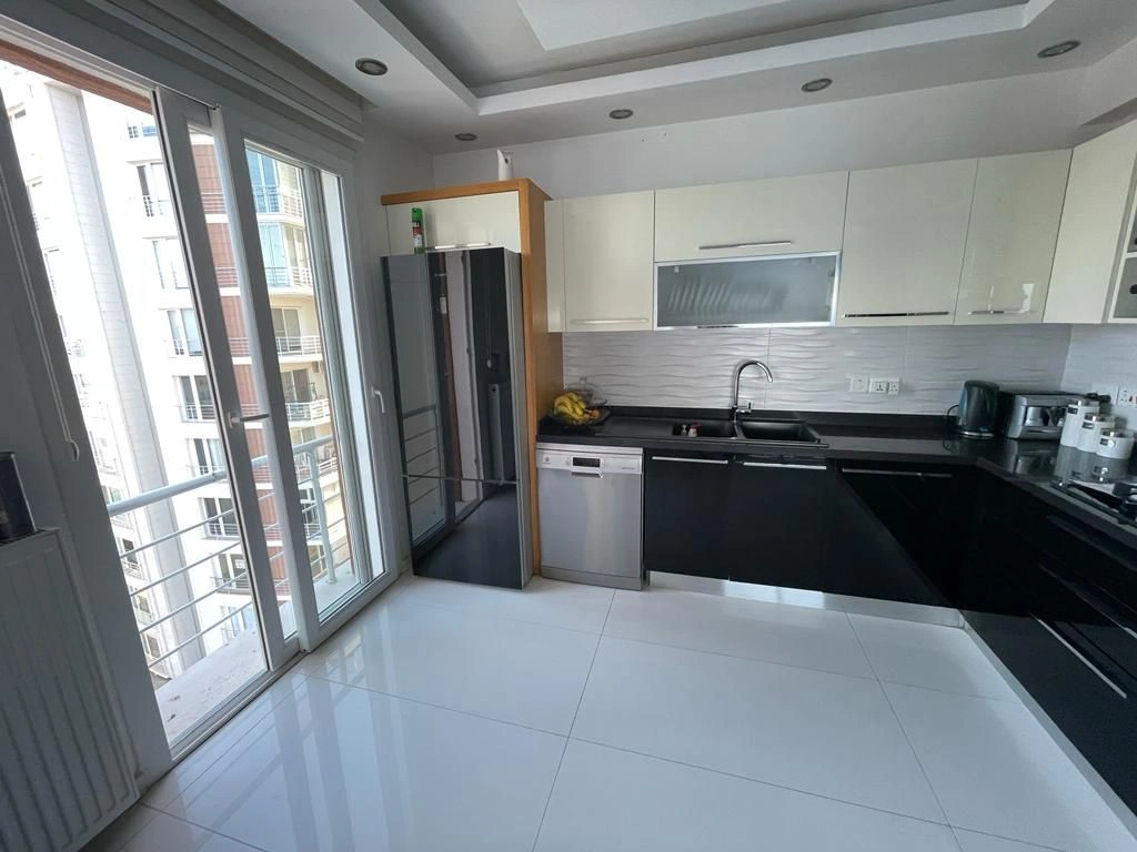 Prachtvolles 370 m² Penthouse in Famagusta