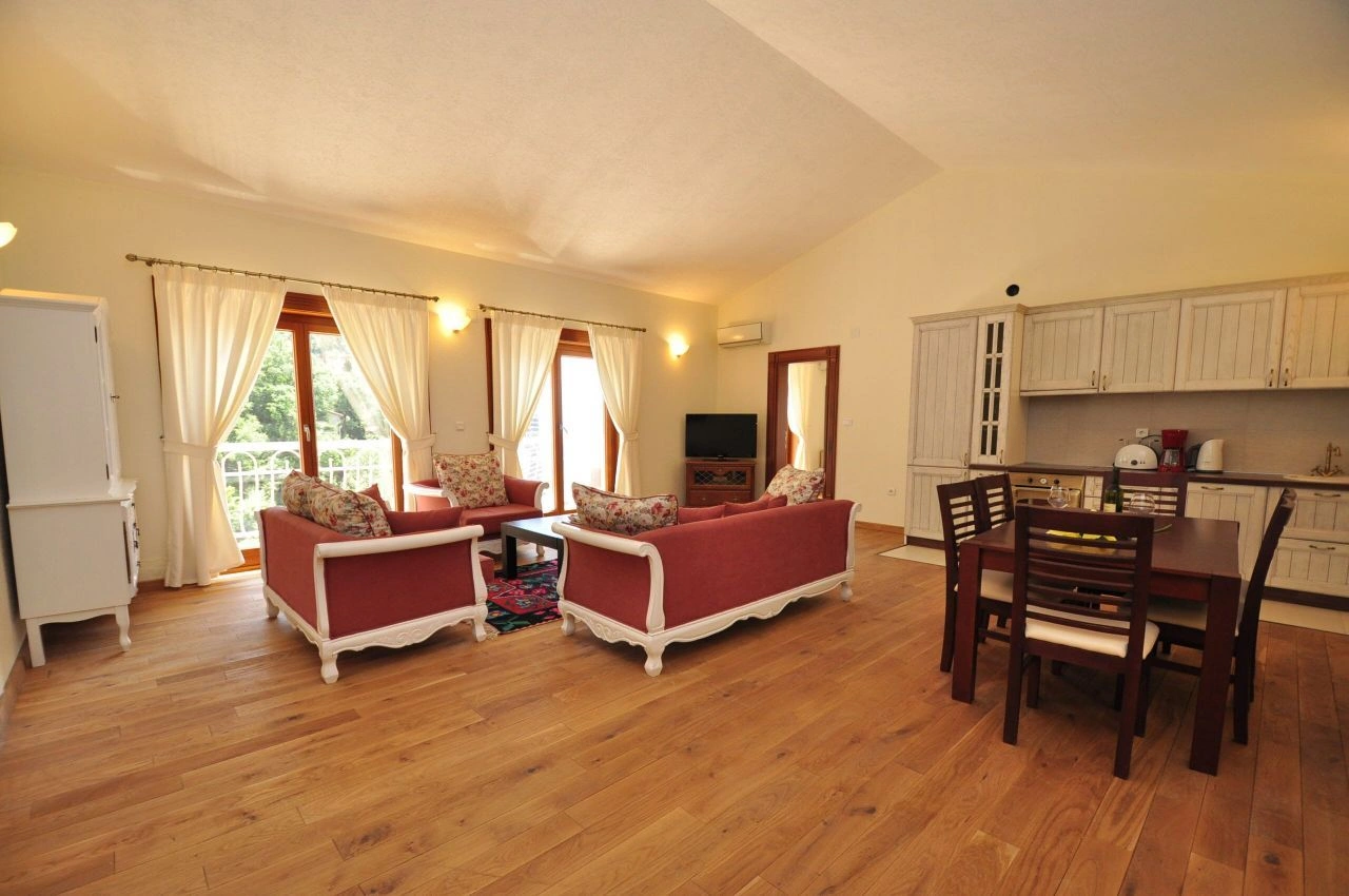 布德瓦一线海岸 500 m2 豪华城堡