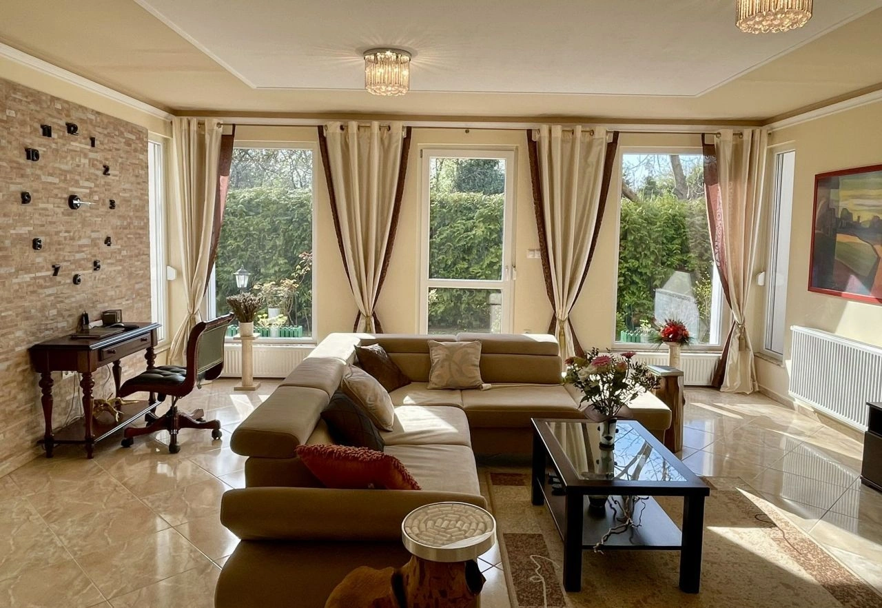 House 4+1 in Gyenesdias