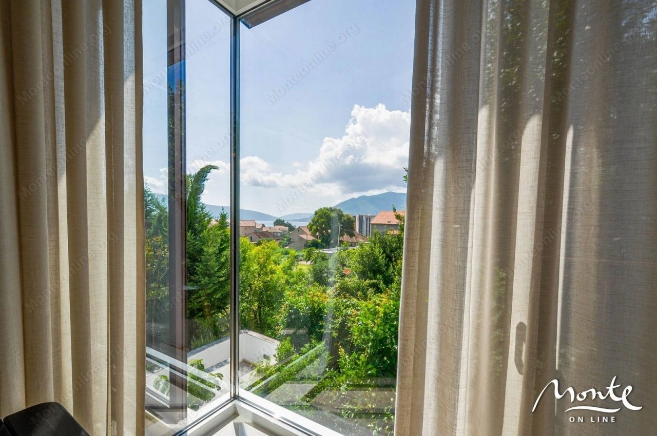 شقة واسعة 92 م² في مجمع محاط بأسوار في تيفات