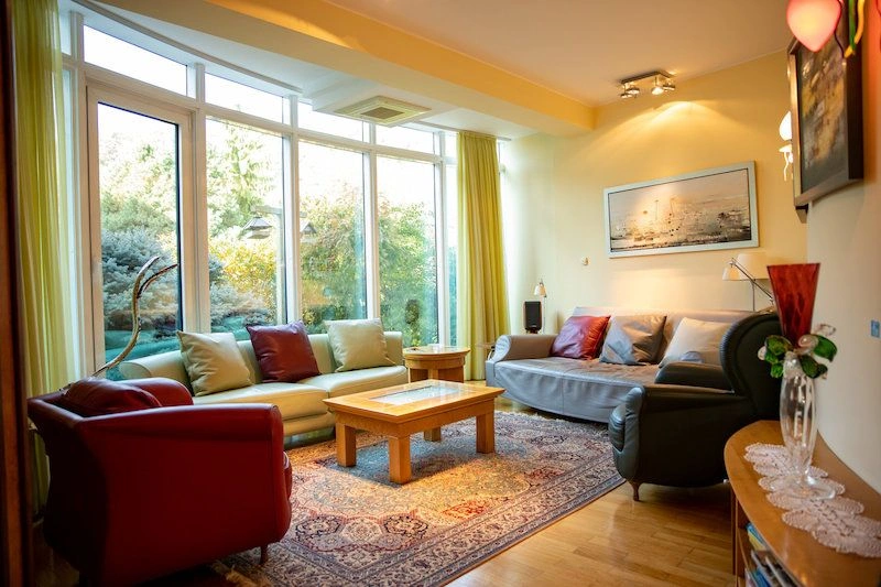 Luxury villa 883 m2 in a secluded location